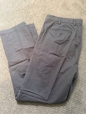 Tommy Hilfiger Men's Gray Chinos